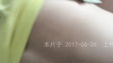 江西赣州送外卖的女人，对着镜子干，禁止内容